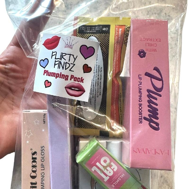 Flirty Findz Lip PIumping and Volumizing Lip Kit, 5 Items, All Lip Care Products Are Clear or Sheer With A Light Tint , Some Moisturize and Nourish and Others Plump