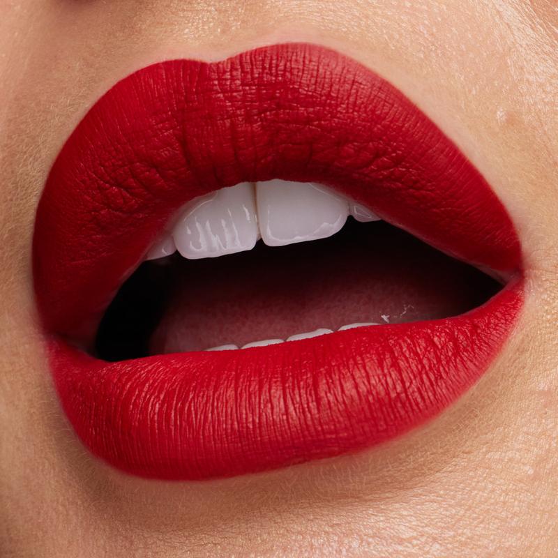 Liquid Matte Ultra-Comfort Transfer-Proof Lipstick