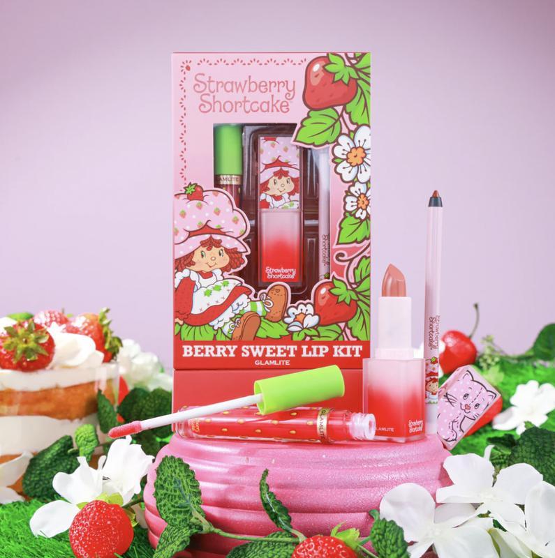 Strawberry Shortcake Themed Makeup Set.